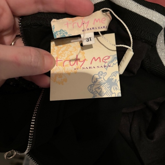 Truly Me Girls Ornament Long Sleeve Dress 3T NWT - Picture 4 of 6